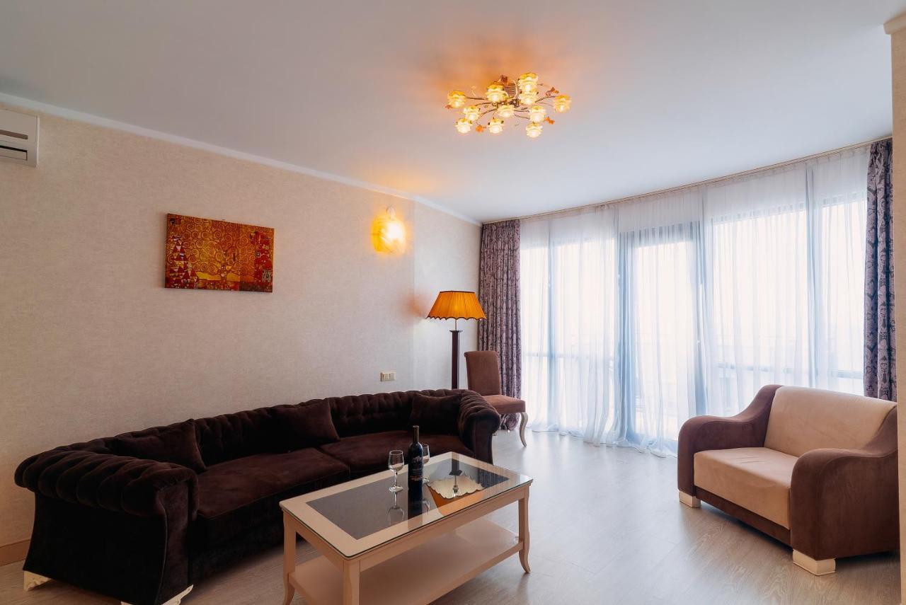 Apartment In Batumi Ngoại thất bức ảnh